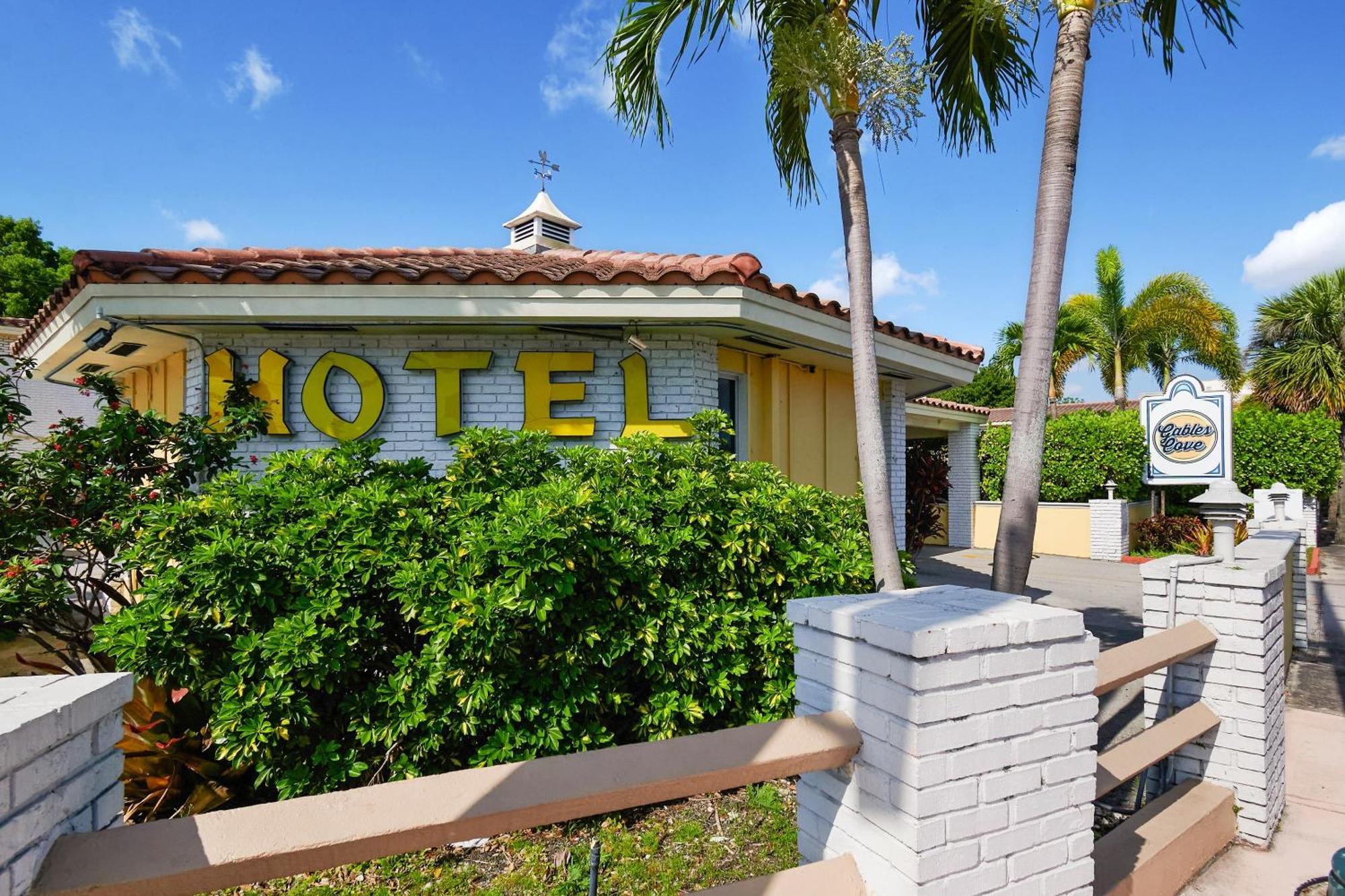 Oyo Hotel Coral Gables - Miami Airport Exterior foto