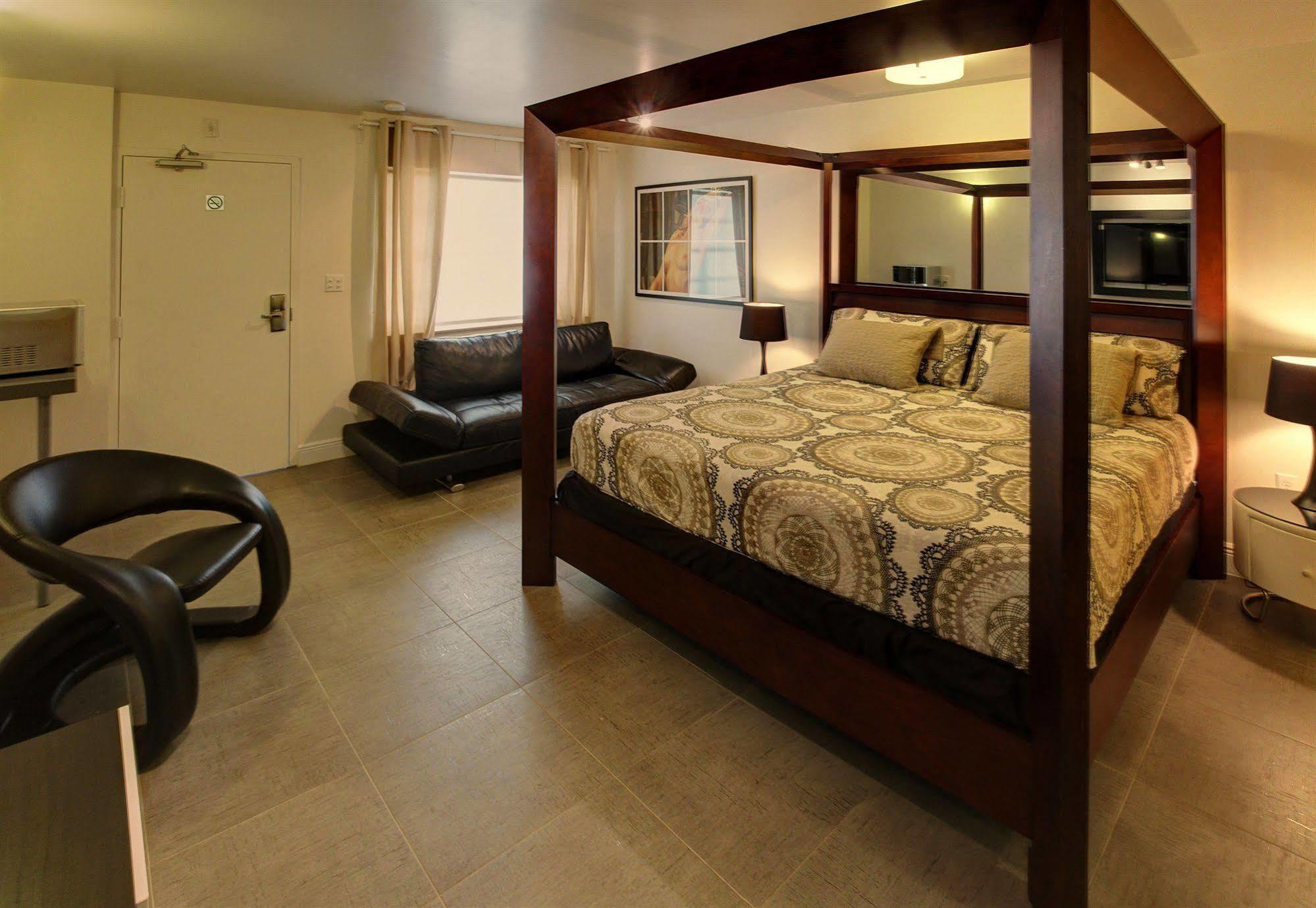 Oyo Hotel Coral Gables - Miami Airport Exterior foto